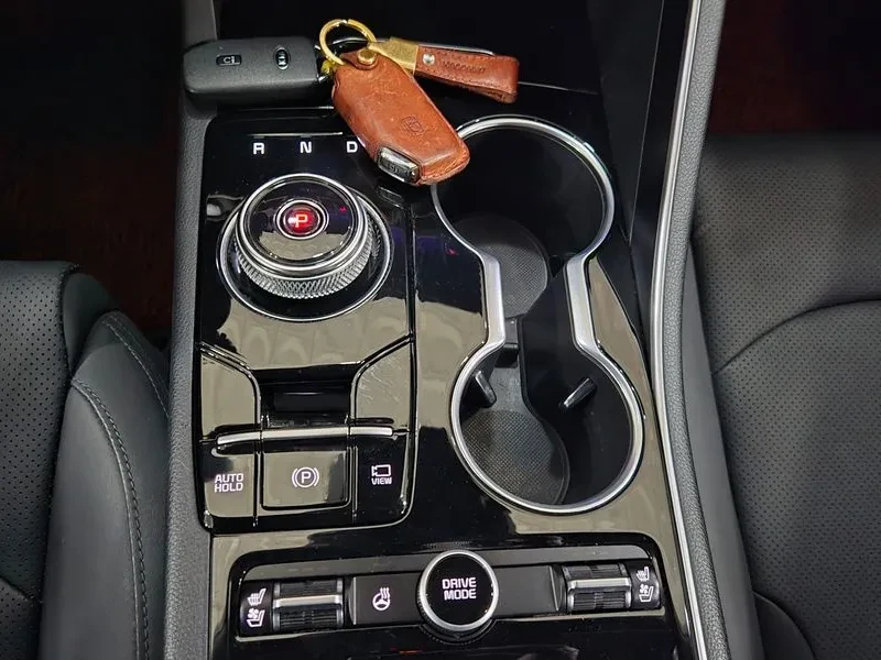Kia K5 2.0 Lpi Prestige, снимка 10 - Автомобили и джипове - 56589679