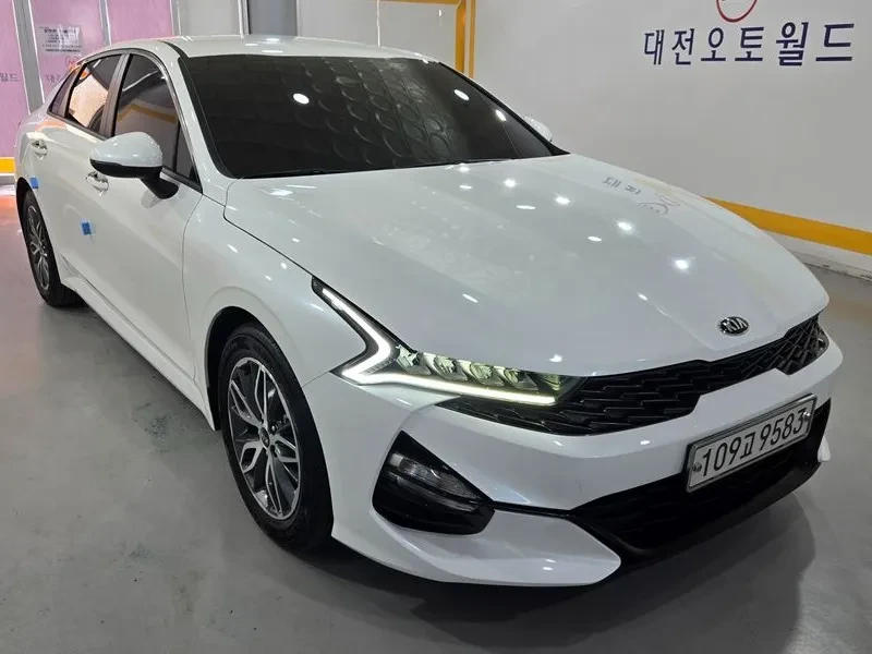 Kia K5 2.0 Lpi Prestige, снимка 3 - Автомобили и джипове - 56589679