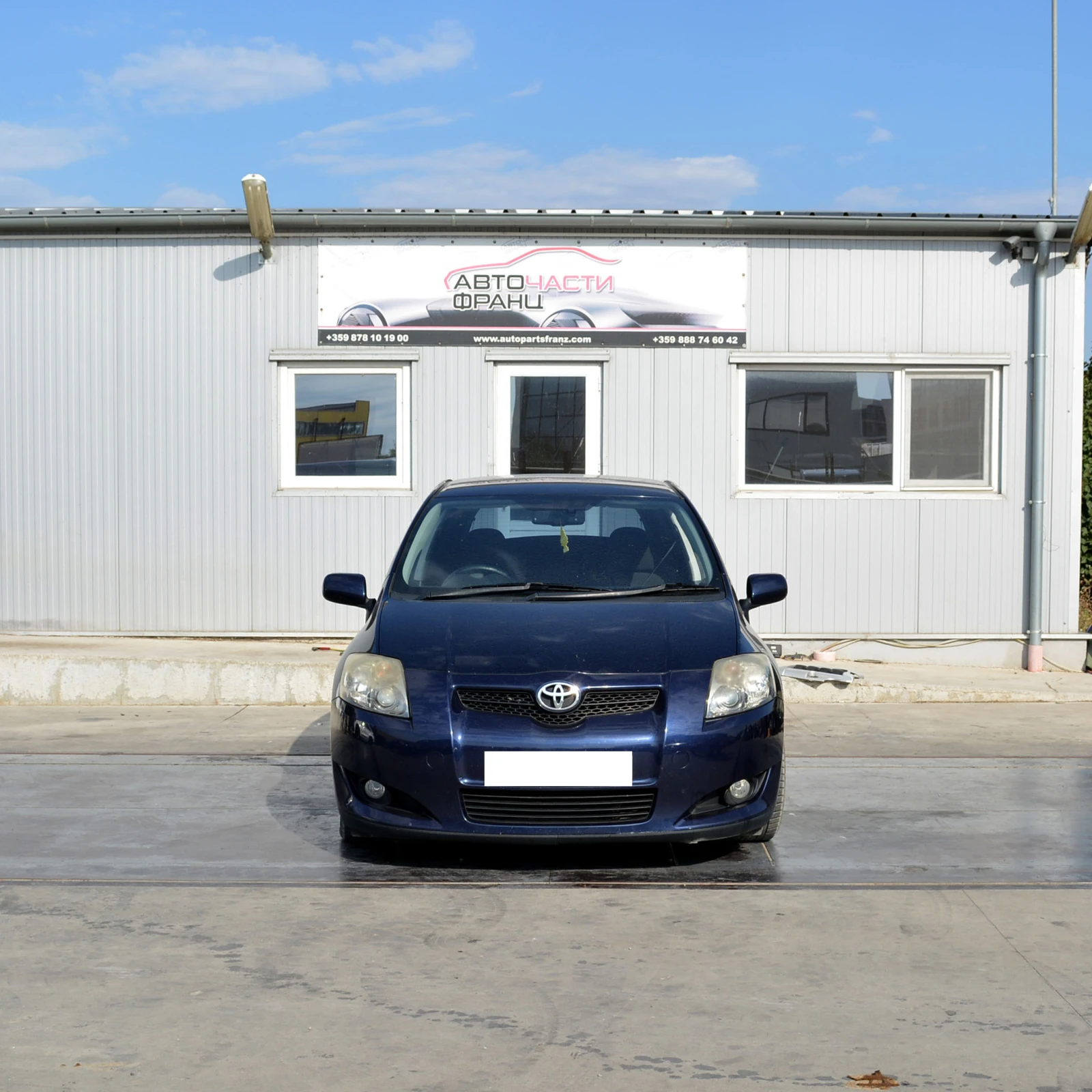 Toyota Auris 2.2 D-CAT, снимка 1