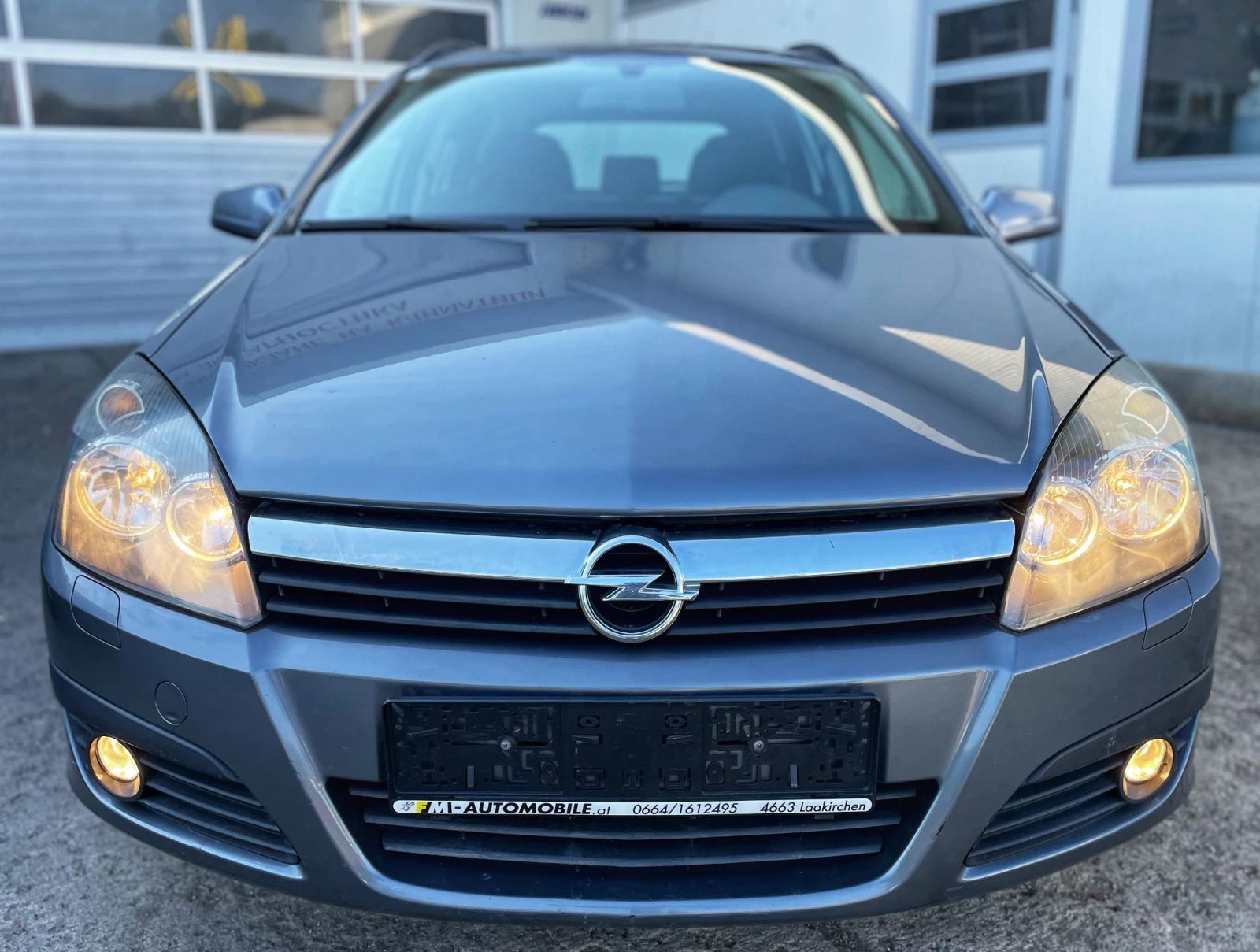 Opel Astra 1.4i 16V ECOTEC - изображение 2