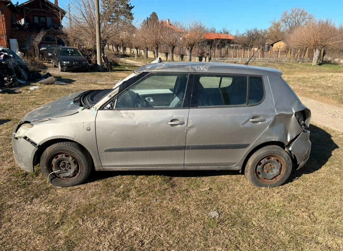 Skoda Fabia 1.2 i - изображение 4