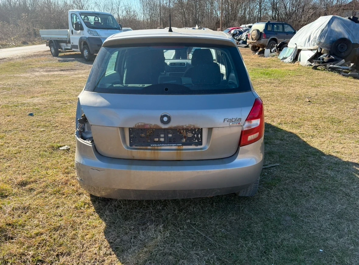 Skoda Fabia 1.2 i - изображение 6