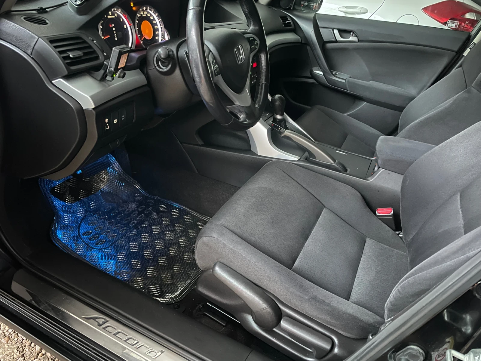 Honda Accord 2.0 I-VTEC AT type S - изображение 5