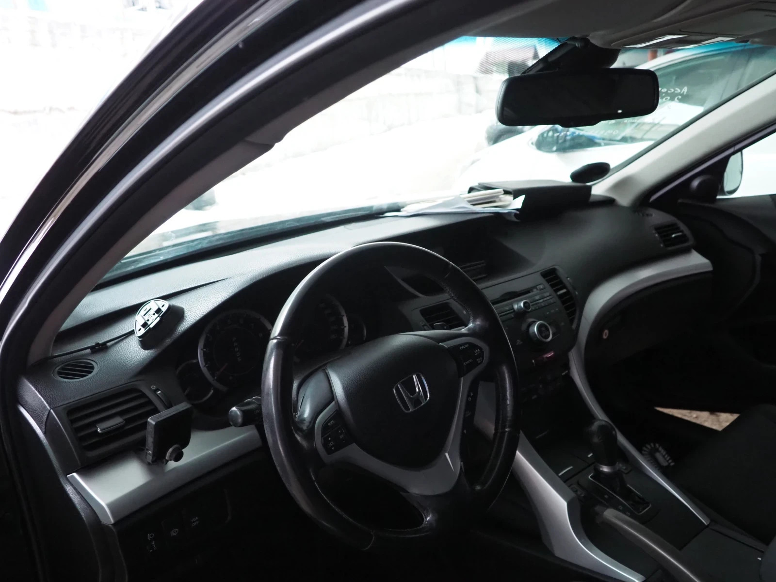 Honda Accord 2.0 I-VTEC AT type S - изображение 10