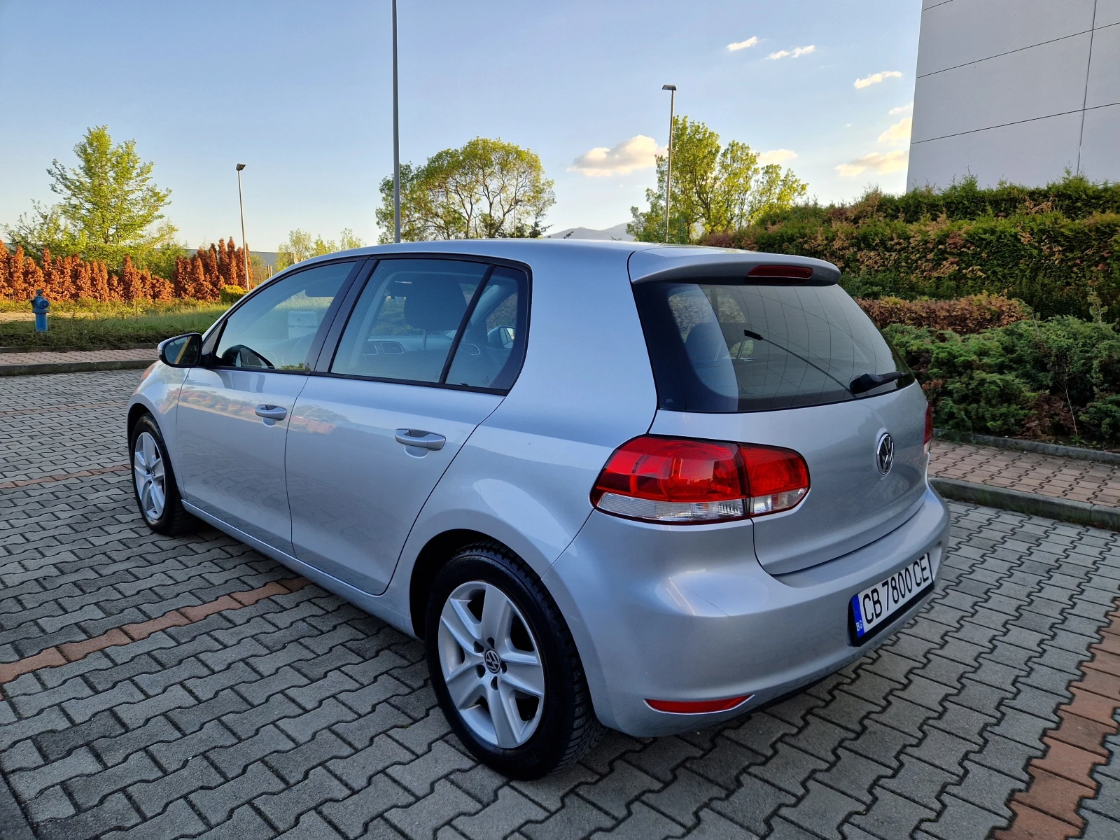VW Golf 1.6i 102к.с. Газов инжекцион  - изображение 2