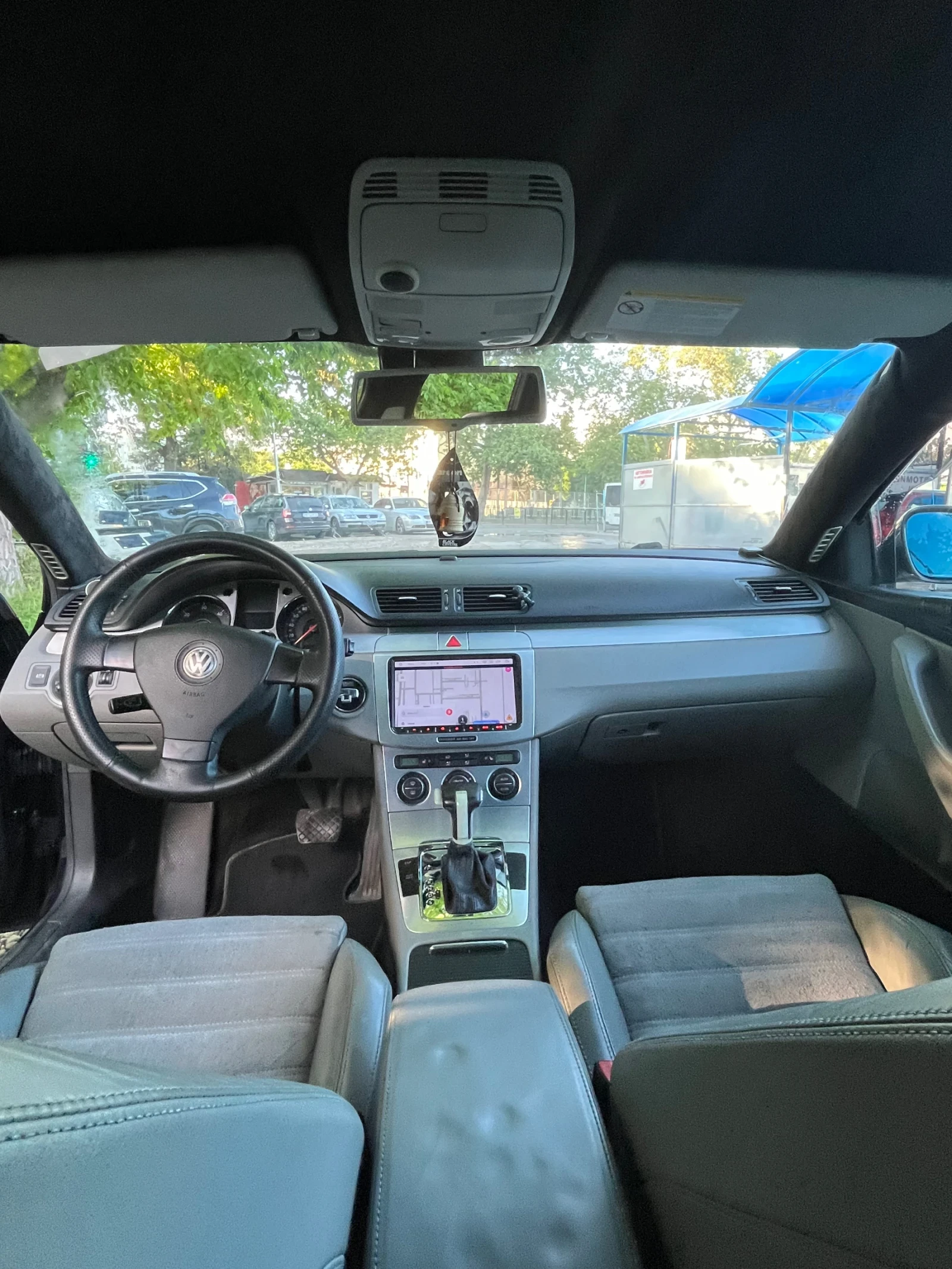 VW Passat 2.0 TDI DSG - изображение 8