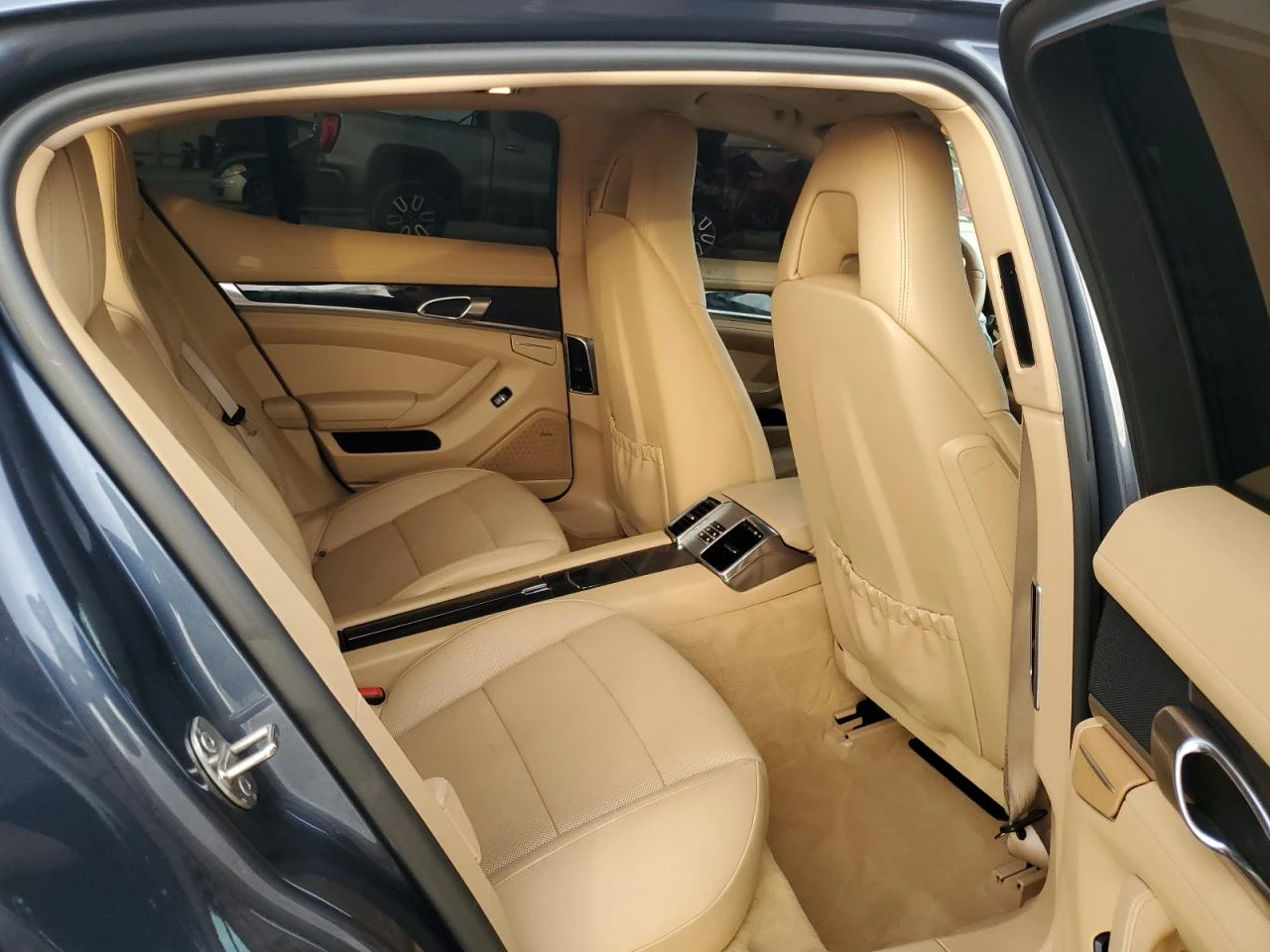 Porsche Panamera S* Камера* Обдухване* Цена До България - изображение 10