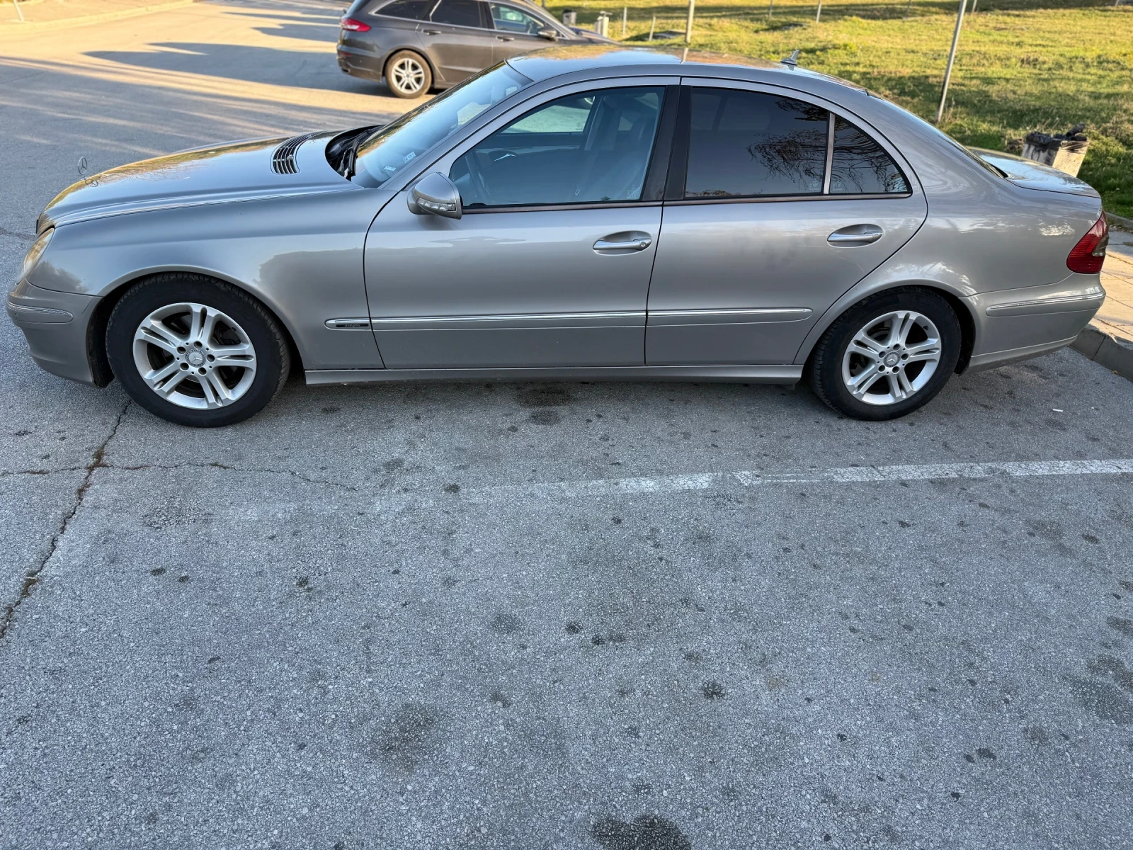Mercedes-Benz E 220 | Mobile.bg   3