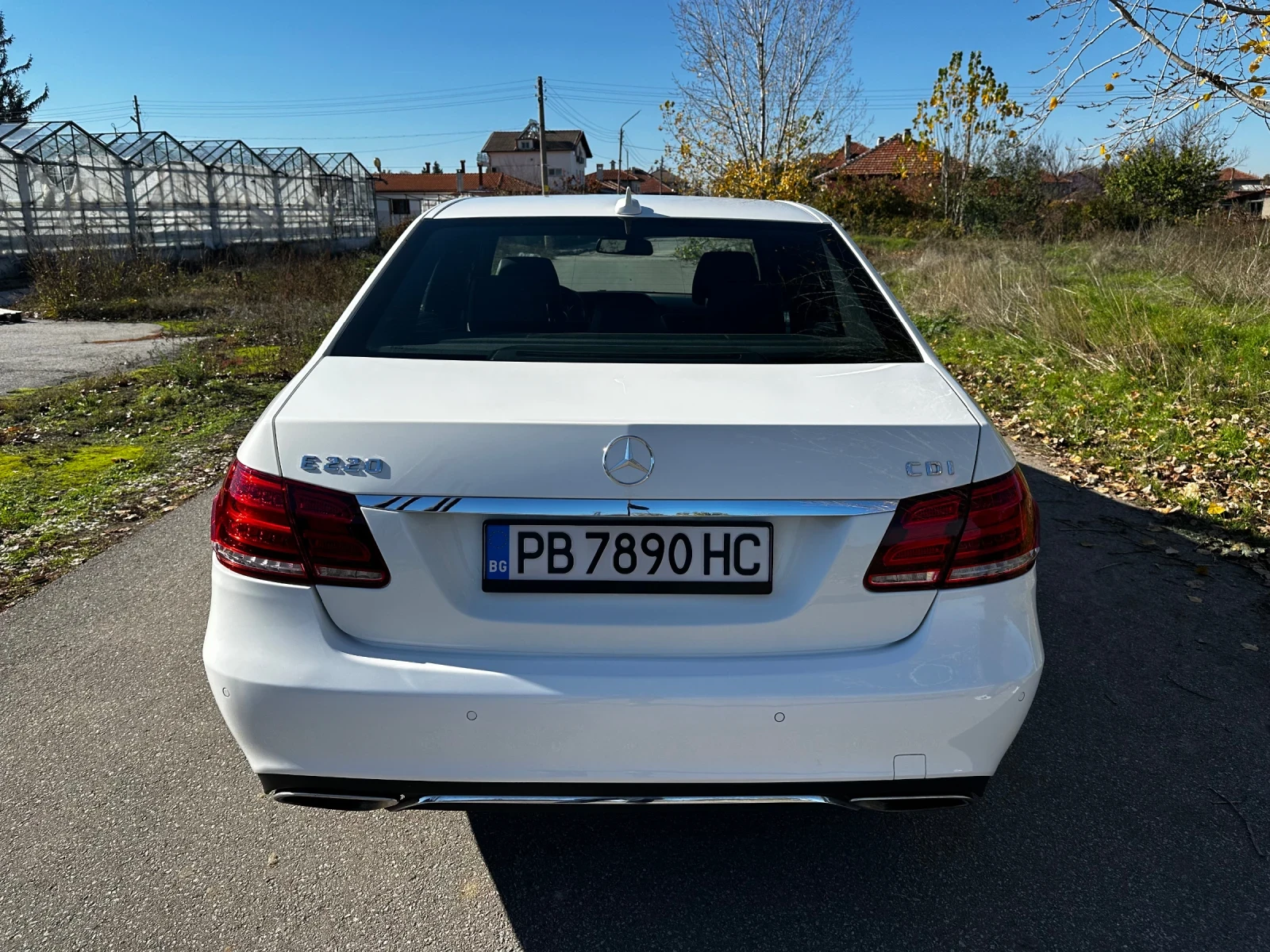 Mercedes-Benz E 220  - изображение 5