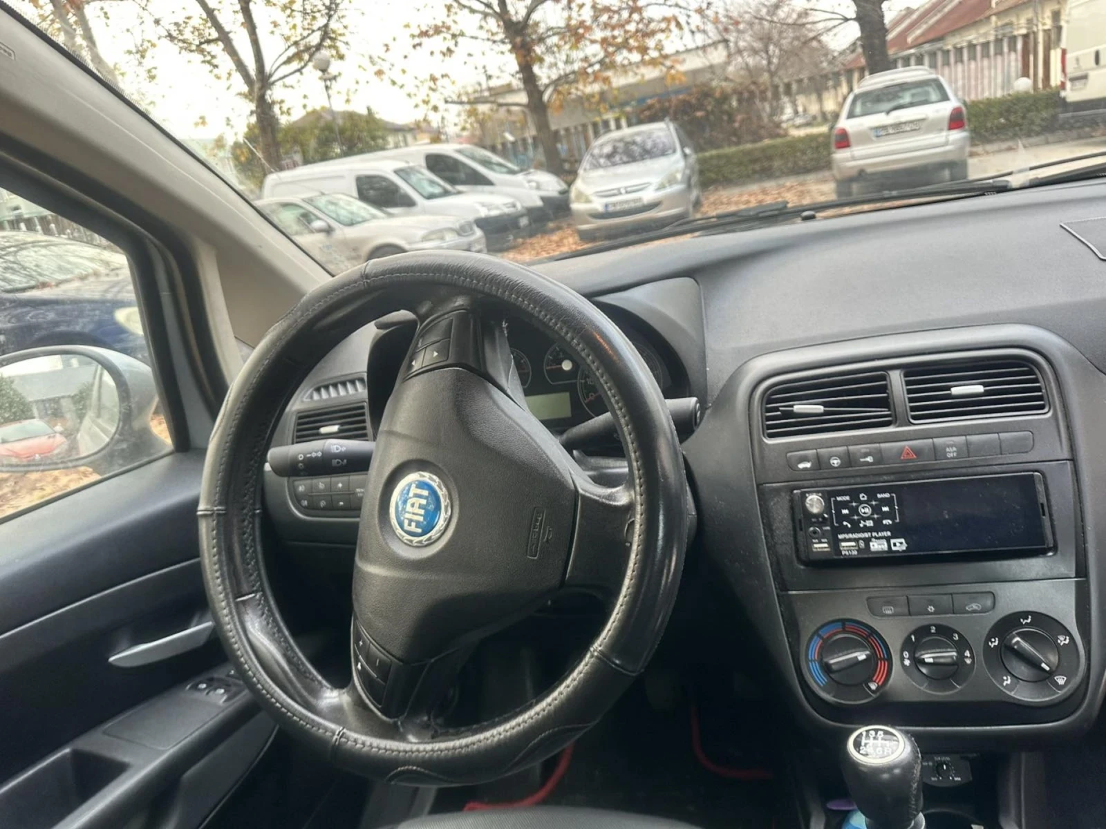 Fiat Punto 1.4 90кс - изображение 4