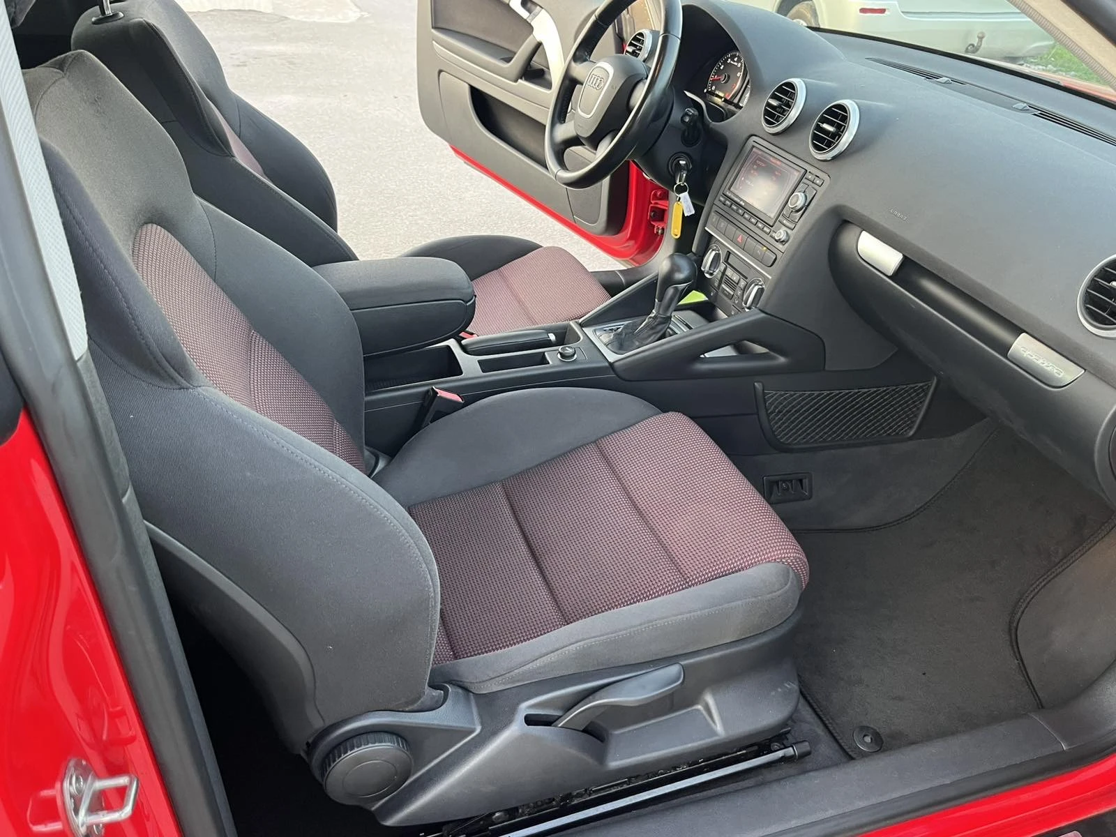 Audi A3 2.0TFSI 200кс QUATTRO FACE КЛИМАТРОНИК, снимка 10 - Автомобили и джипове - 53204585