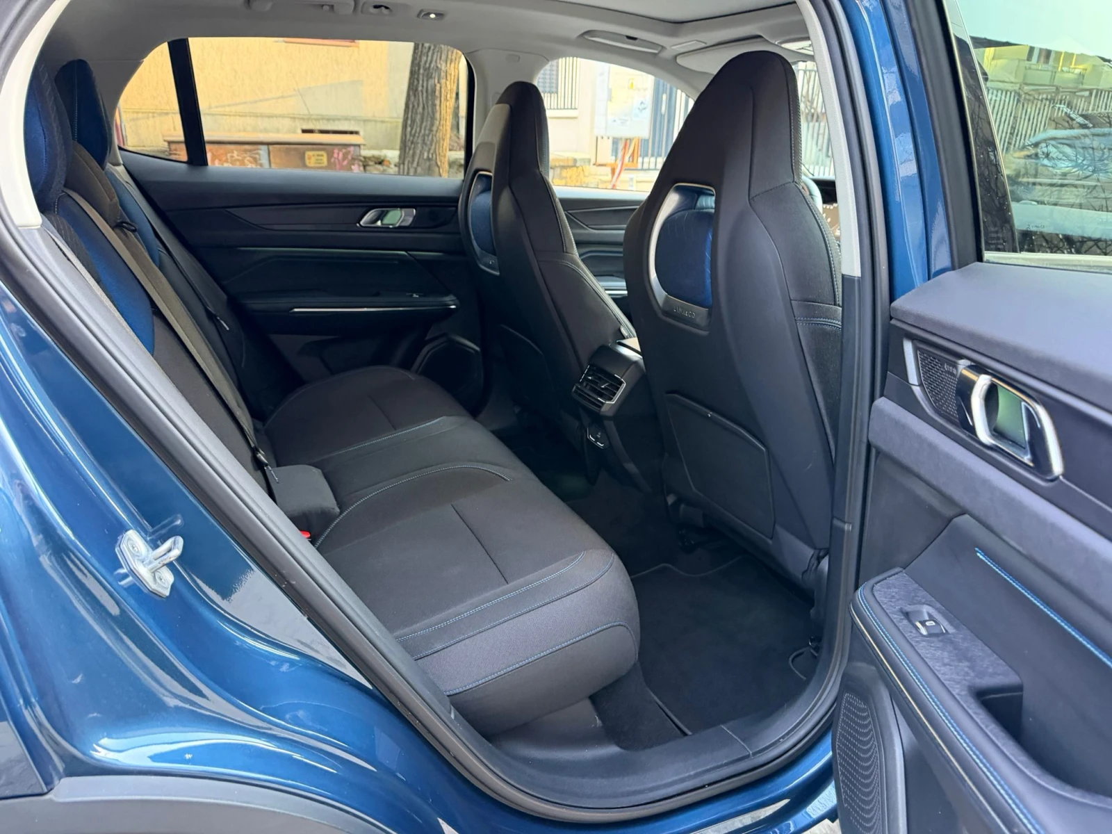 LynkCo 01 | Mobile.bg � ����������� 13