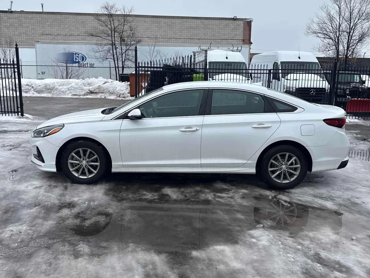 Hyundai Sonata * Essential * CARFAX * ���� �� �� | Mobile.bg � ����������� 3