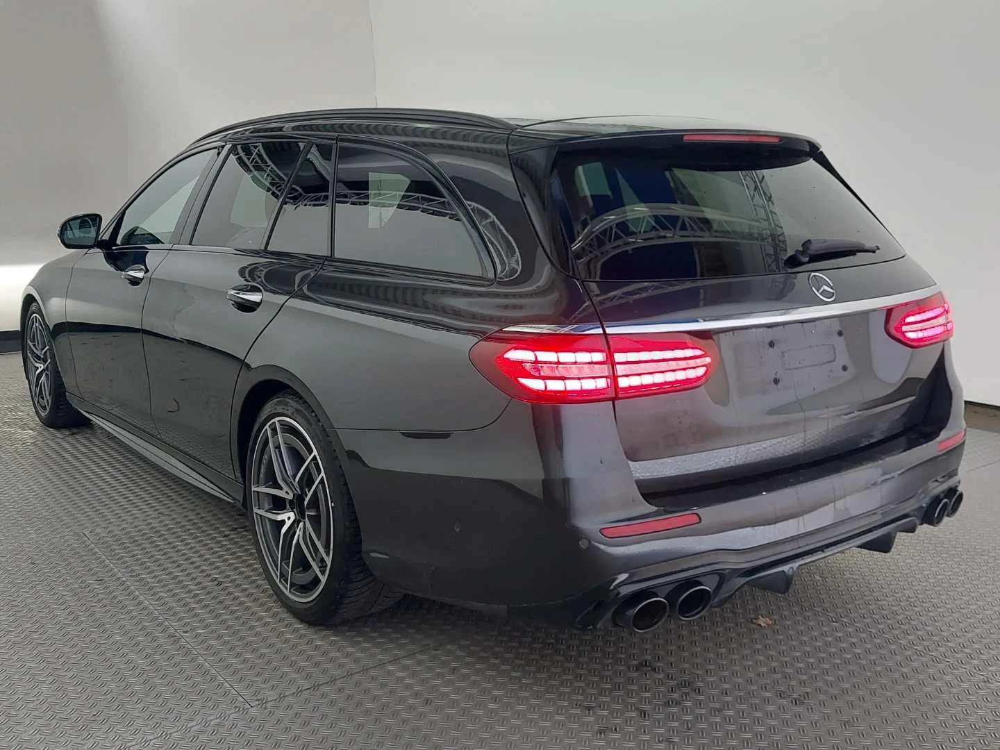 Mercedes-Benz E 53 AMG T 4М+ Печка Burmester Pano, снимка 3 - Автомобили и джипове - 53999593