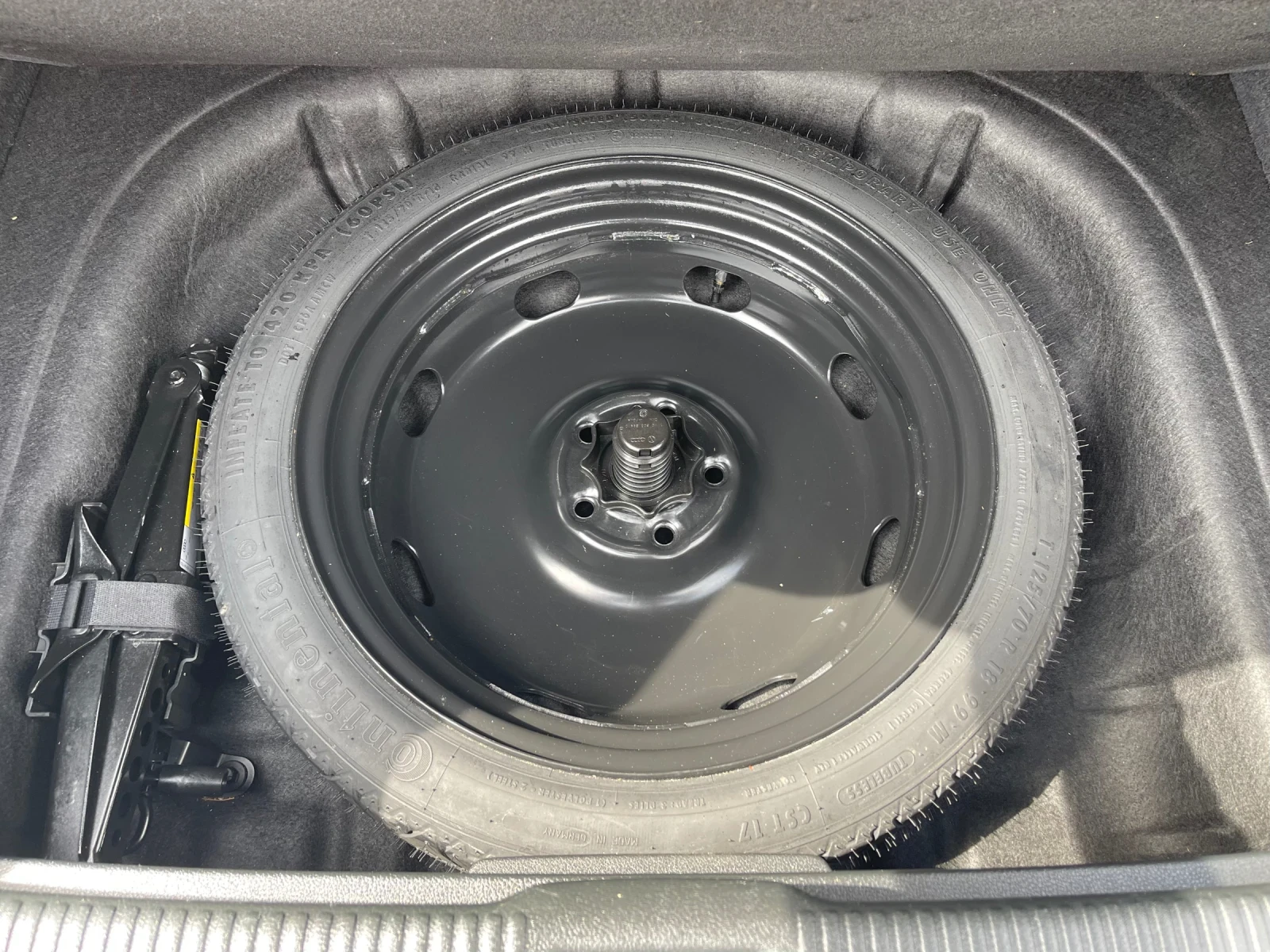 Audi A3 SPORTBACK 1.6 TDI 105 К.С. ЧИСТО НОВ СЪЕДИНИТЕЛ, снимка 17 - Автомобили и джипове - 54081949