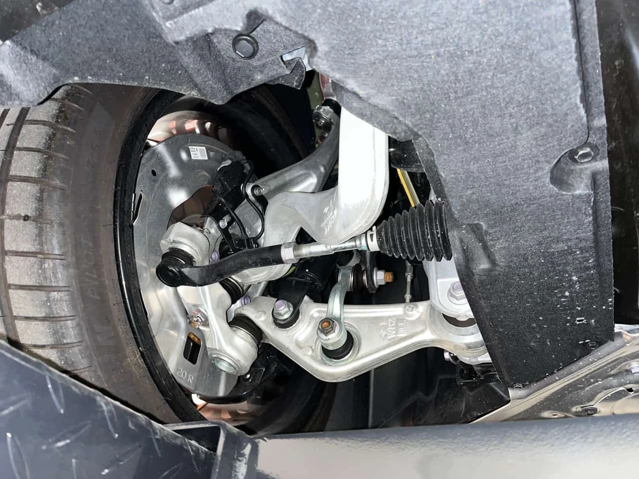 Lexus LC 500 CARFAX, снимка 14 - Автомобили и джипове - 54147467