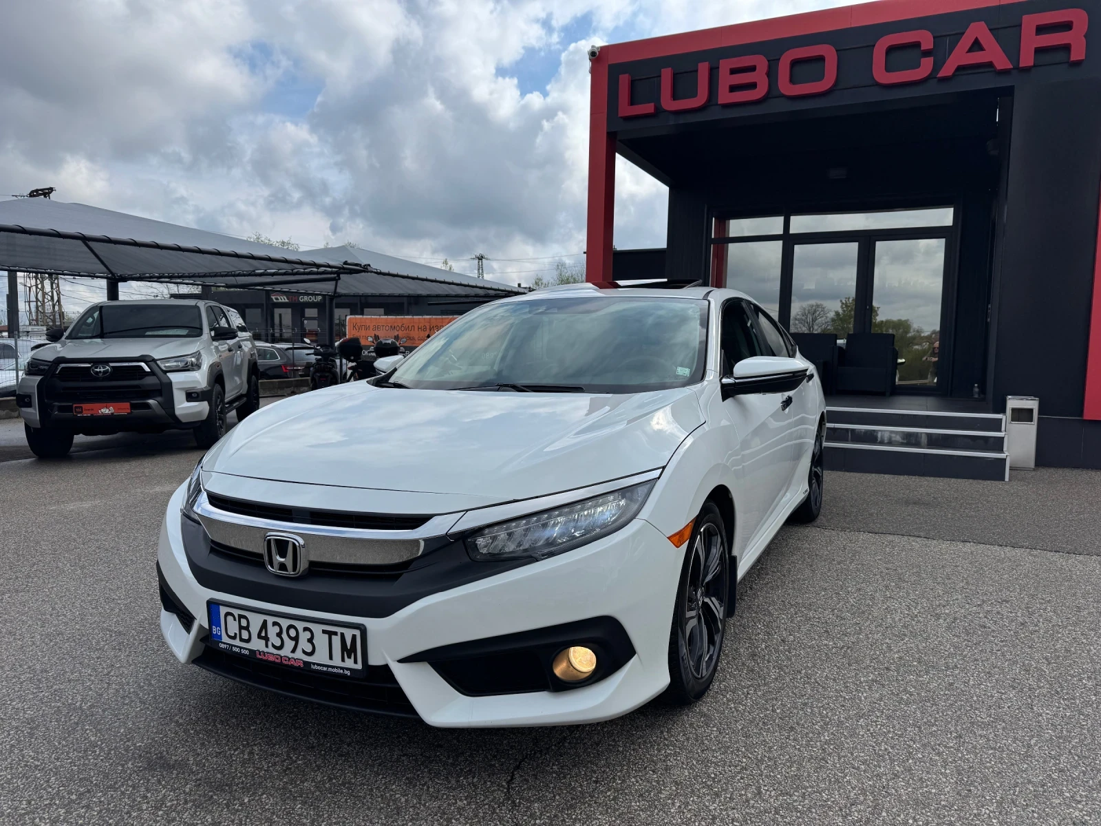 Honda Civic 1.5i-TURBO FULL FULL, снимка 4 - Автомобили и джипове - 54279967