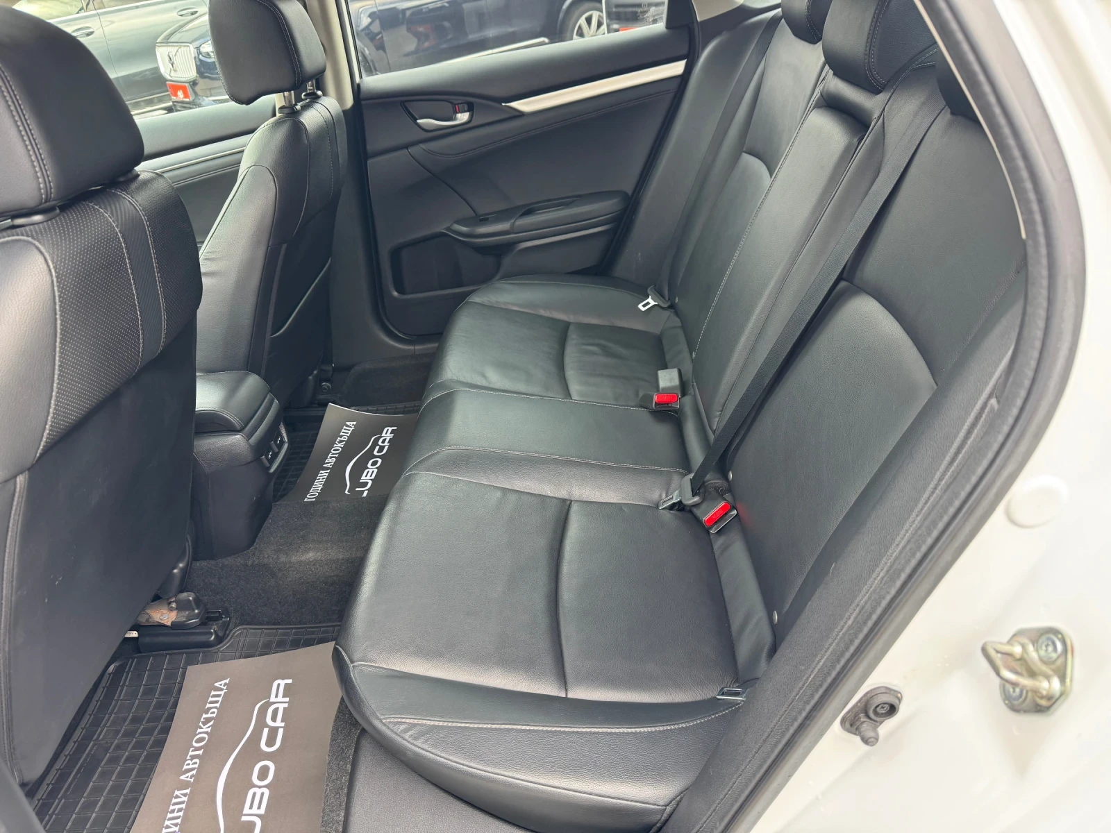 Honda Civic 1.5i-TURBO FULL FULL, снимка 12 - Автомобили и джипове - 54279967