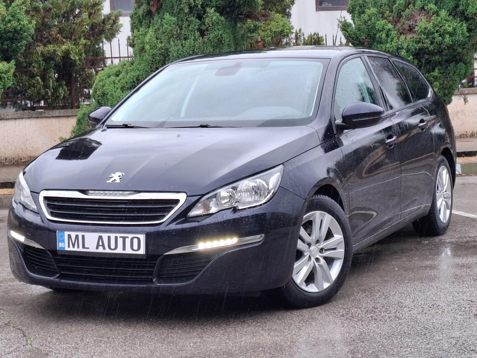 Peugeot 308 1.6HDI 120hp * EURO 5 * КЛИМАТРОНИК * ЛИЗИНГ * , снимка 8 - Автомобили и джипове - 54371465