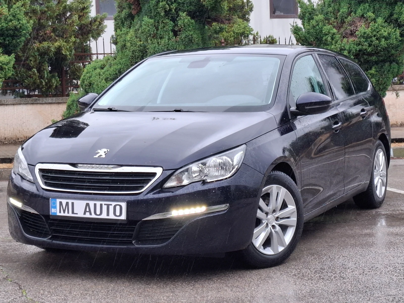 Peugeot 308 1.6HDI 120hp * EURO 5 * КЛИМАТРОНИК * ЛИЗИНГ * , снимка 7 - Автомобили и джипове - 54371465