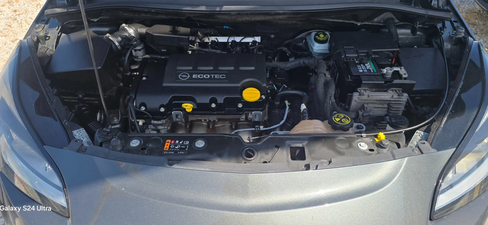 Opel Corsa 1.4 16v 90k.c GAZ CAR PLAY/ANDROID AUTO, снимка 8 - Автомобили и джипове - 54700898