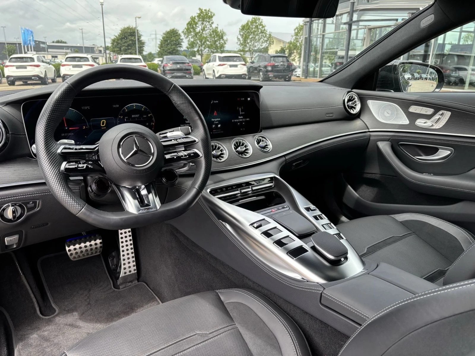 Mercedes-Benz AMG GT 43 4-door   В ГАРАНЦИЯ, снимка 9 - Автомобили и джипове - 54920331