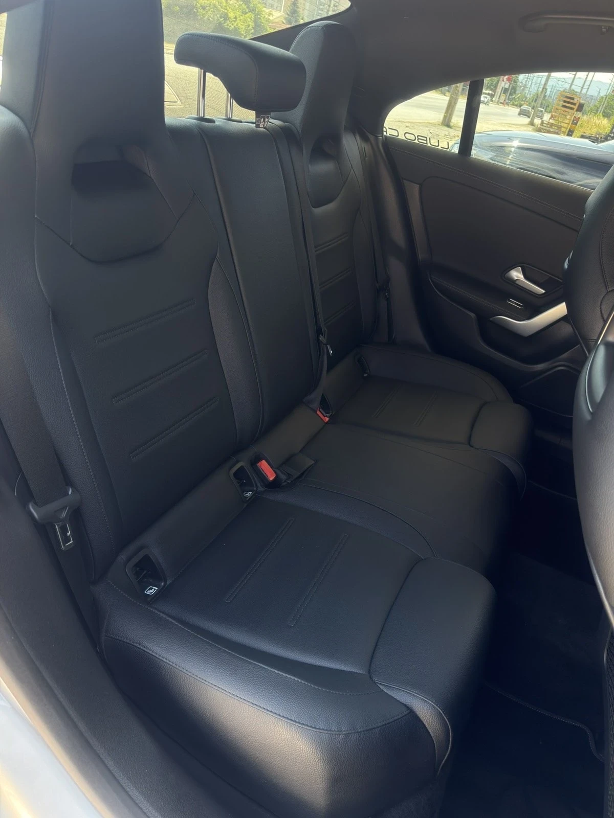 Mercedes-Benz CLA 200 CDI-LED-DIGITAL-TOP, снимка 14 - Автомобили и джипове - 55106006