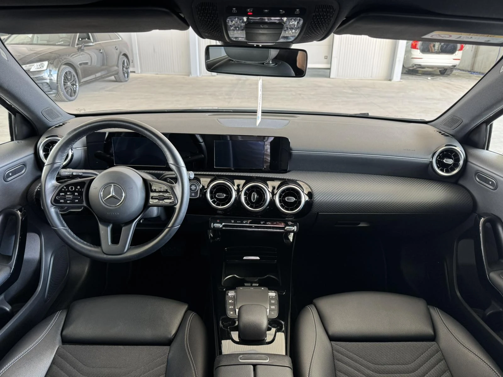 Mercedes-Benz A 200 d* 2.0* 150ps* 109хл.км* КОЖА* НАВИ* КАМЕРА, снимка 11 - Автомобили и джипове - 55974834
