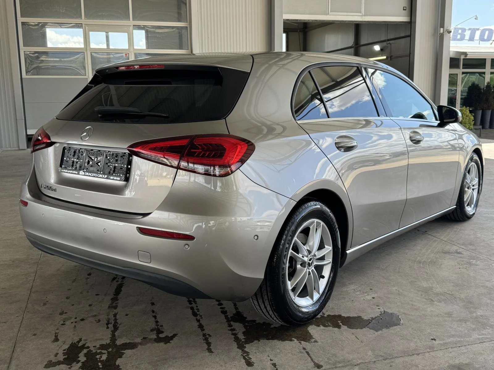 Mercedes-Benz A 200 d* 2.0* 150ps* 109хл.км* КОЖА* НАВИ* КАМЕРА, снимка 5 - Автомобили и джипове - 55974834