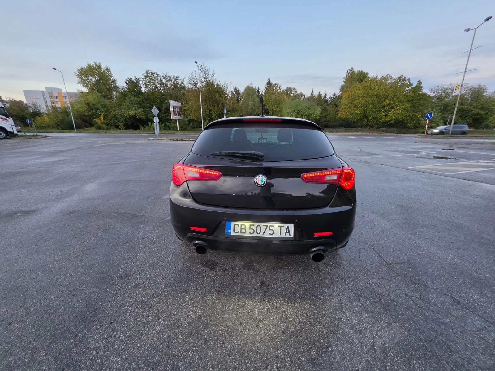 Alfa Romeo Giulietta, снимка 5 - Автомобили и джипове - 56254353