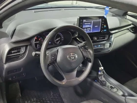 Toyota C-HR * FWD * CARFAX * ОПЦИЯ ЗА ФИНАНСИРАНЕ, снимка 11