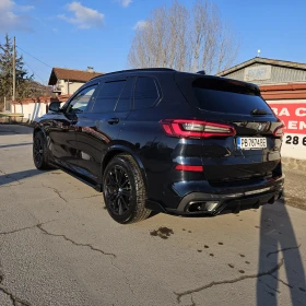     BMW X5 M50D 