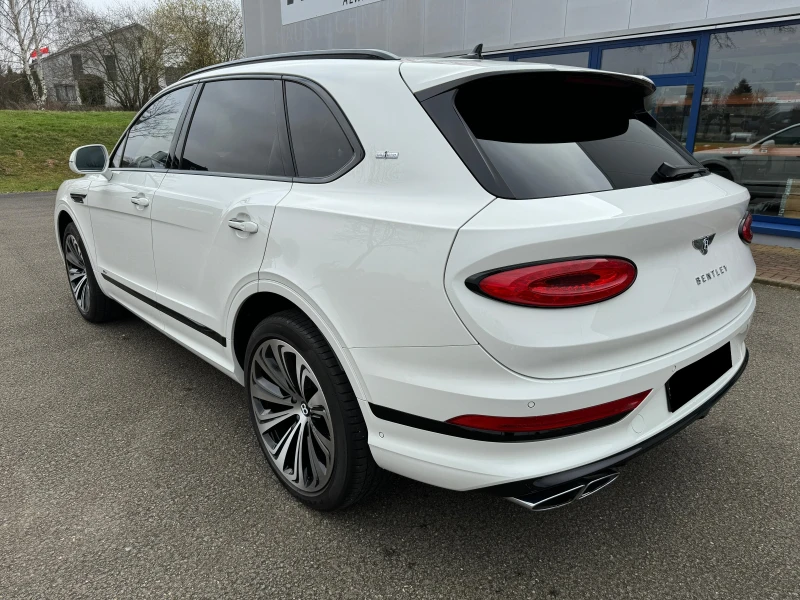 Bentley Bentayga 4.0 V8 First Edition, снимка 4 - Автомобили и джипове - 46915093