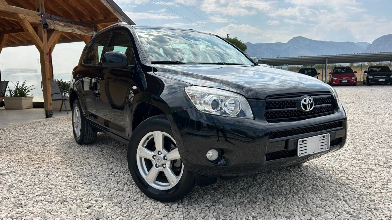 Toyota Rav4 2.2D4D-136к.с.-4X4-ВНОС ИТАЛИЯ, снимка 1 - Автомобили и джипове - 47130904