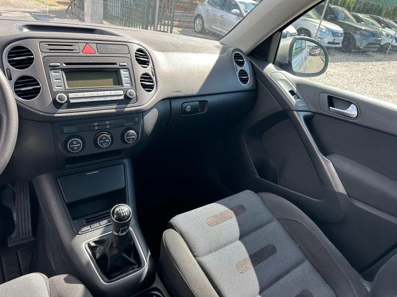 VW Tiguan 2.0 TDI 4 motion , снимка 12 - Автомобили и джипове - 47201121