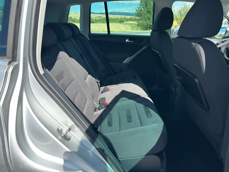 VW Tiguan 2.0 TDI 4 motion , снимка 5 - Автомобили и джипове - 47201121