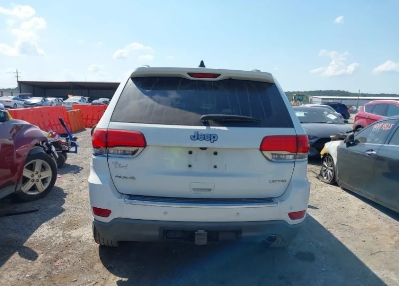 Jeep Grand cherokee, снимка 8 - Автомобили и джипове - 48787631