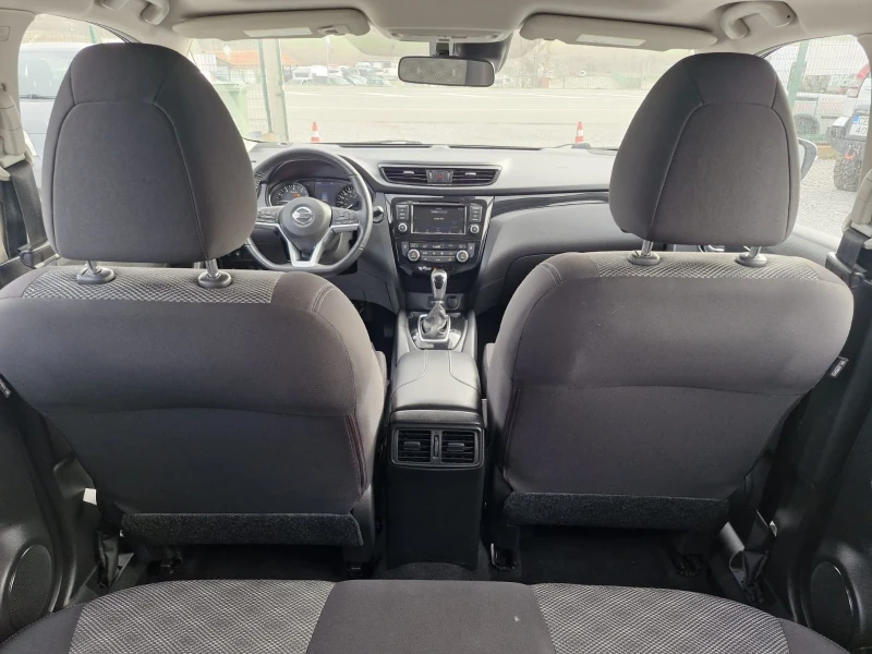 Nissan Qashqai 2.0 бензин, снимка 7 - Автомобили и джипове - 49515312