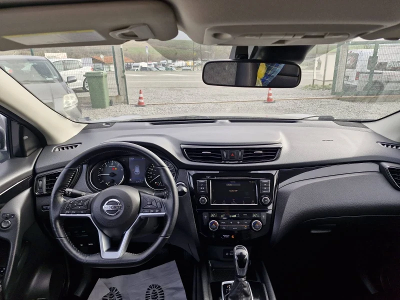 Nissan Qashqai 2.0 бензин, снимка 5 - Автомобили и джипове - 49515312