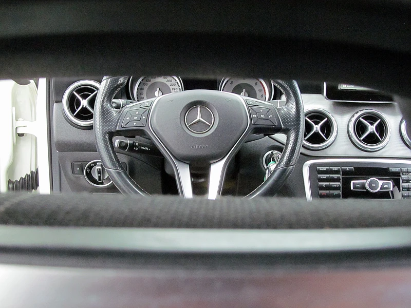 Mercedes-Benz GLA 220 ECO STAR STOP/PODGREV/GERMANY/ СОБСТВЕН ЛИЗИНГ, снимка 16 - Автомобили и джипове - 51667185