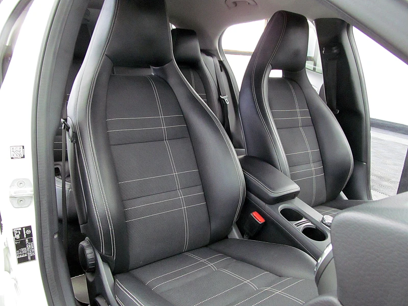 Mercedes-Benz GLA 220 ECO STAR STOP/PODGREV/GERMANY/ СОБСТВЕН ЛИЗИНГ, снимка 13 - Автомобили и джипове - 51667185