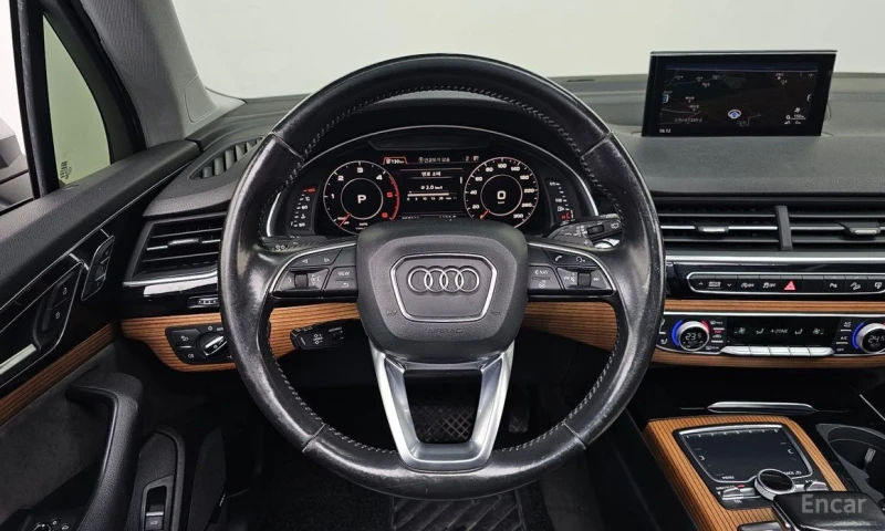 Audi Q7, снимка 13 - Автомобили и джипове - 52724756
