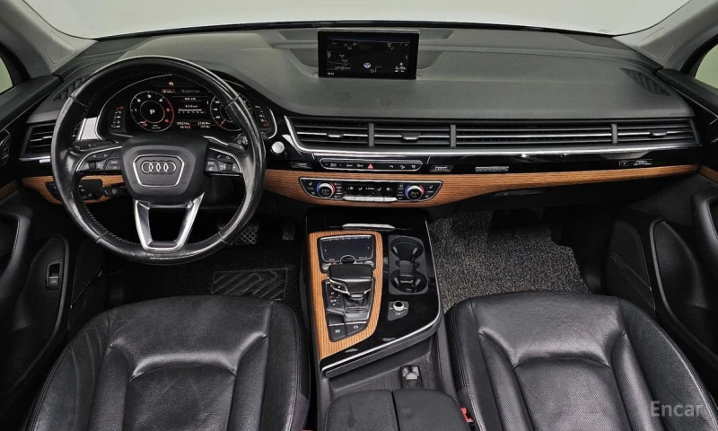 Audi Q7, снимка 7 - Автомобили и джипове - 52724756