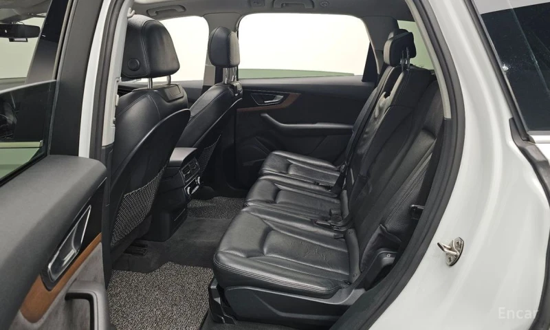 Audi Q7, снимка 12 - Автомобили и джипове - 52724756