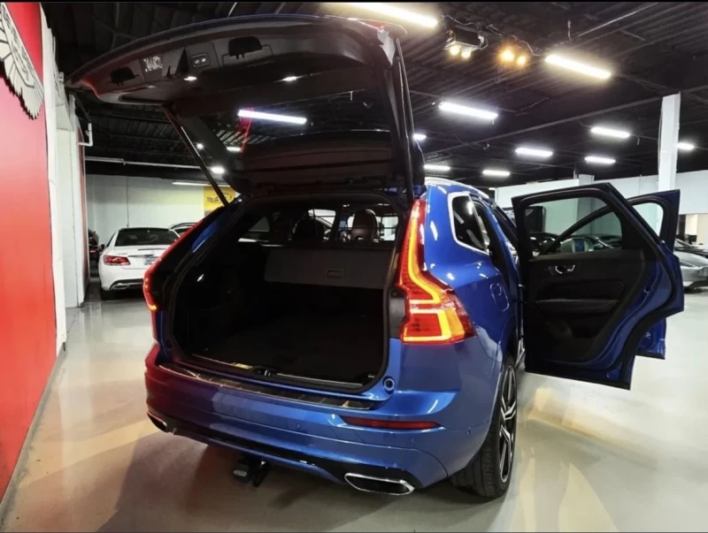 Volvo XC60 T6 R-Design, снимка 3 - Автомобили и джипове - 52855839