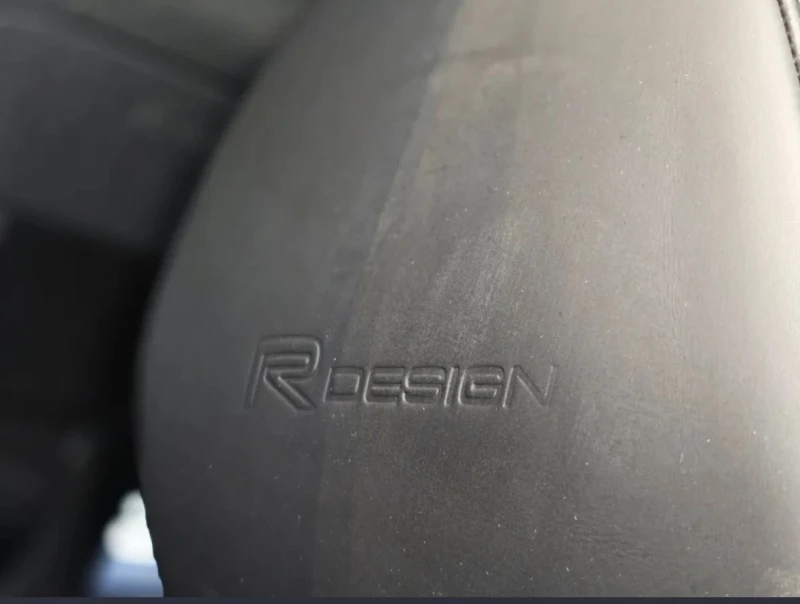 Volvo XC60 T6 R-Design, снимка 8 - Автомобили и джипове - 52855839