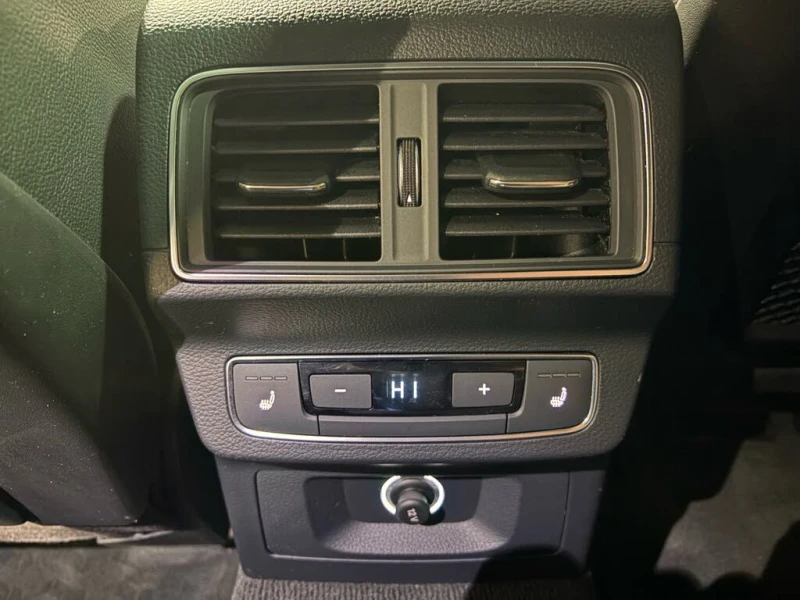 Audi SQ5 TFSI* quattro* Technik* АвтоКредит* (ЦЕНА ДО БГ), снимка 15 - Автомобили и джипове - 53000370