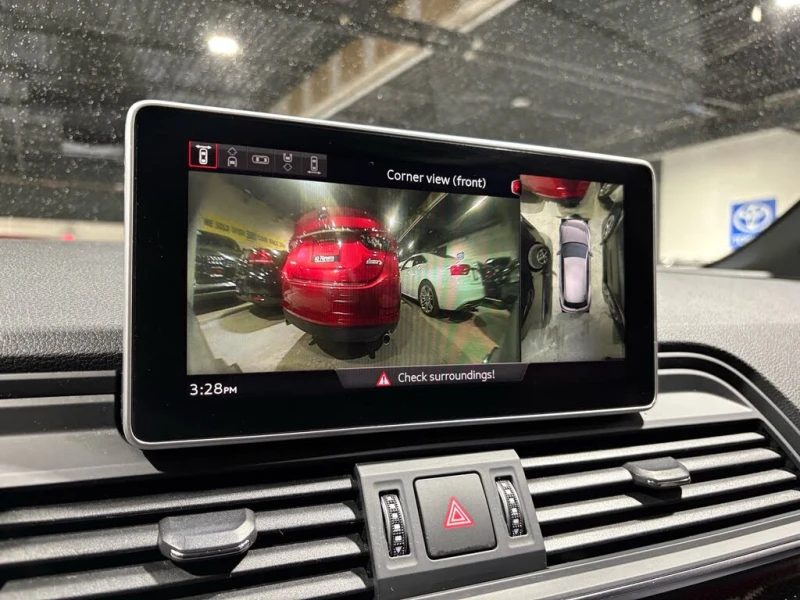 Audi SQ5 TFSI* quattro* Technik* АвтоКредит* (ЦЕНА ДО БГ), снимка 16 - Автомобили и джипове - 53000370