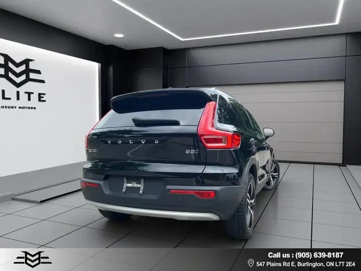 Volvo XC40 Automatic, снимка 15 - Автомобили и джипове - 56004403