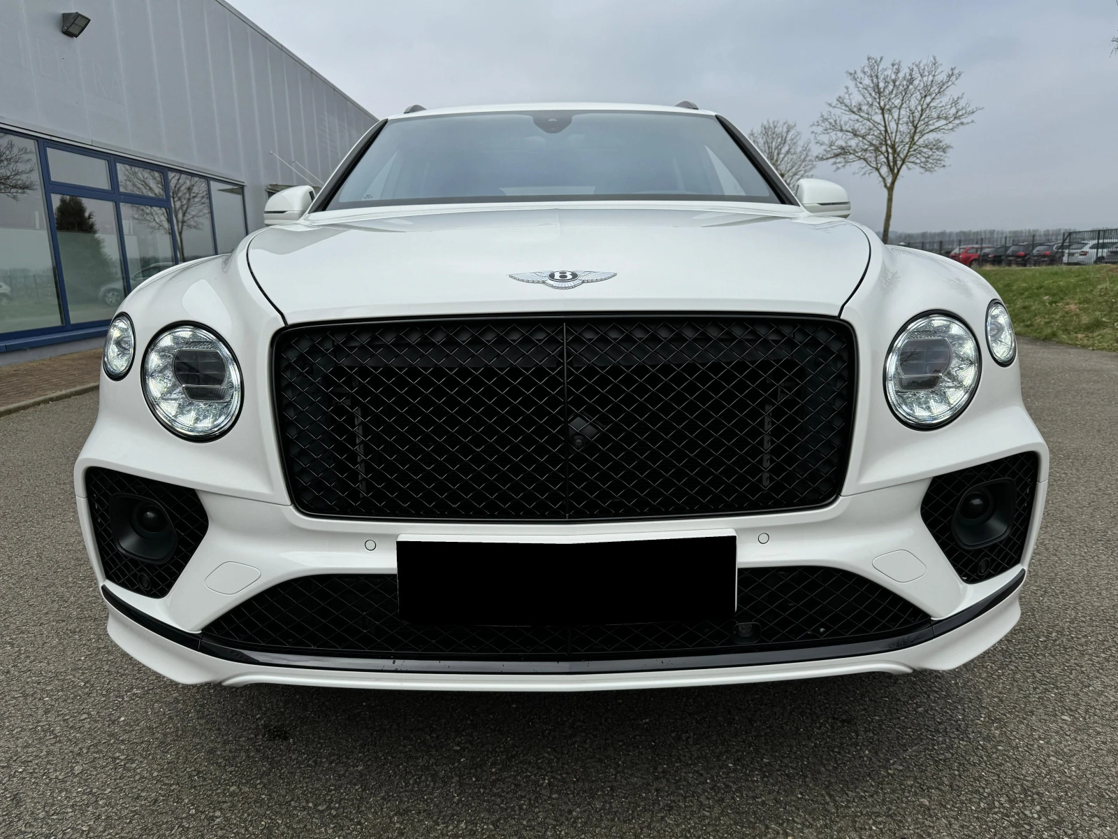 Bentley Bentayga 4.0 V8 First Edition - изображение 5